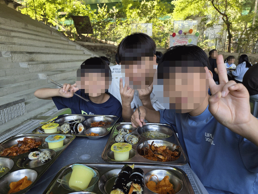 75813f959d57bdf7d0ebcfcb816142e8_1790136869_5289.gif